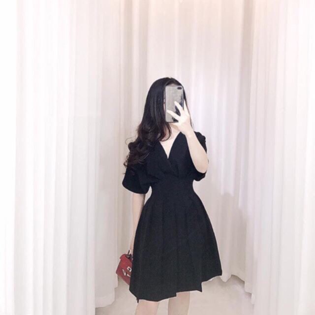 Váy xếp li eo hàng thiết kế