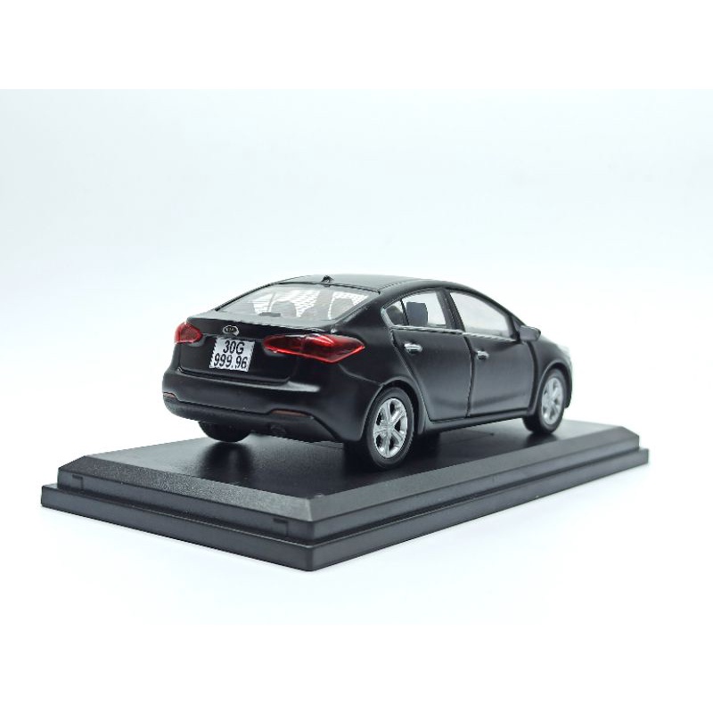 Mô hình xe Kia Cerato