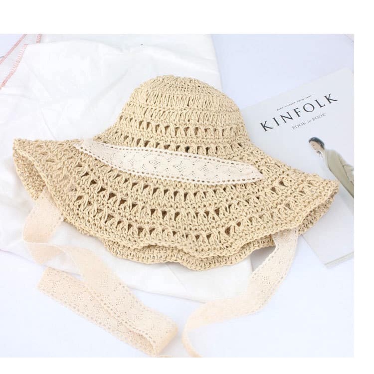 Mũ cói đi biển Vành rộng đan thưa cột dây ren trắng -phong cách Vintage