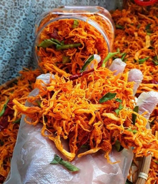 Freeship 100gr Khô Gà Lá Chanh Loại 1 | BigBuy360 - bigbuy360.vn