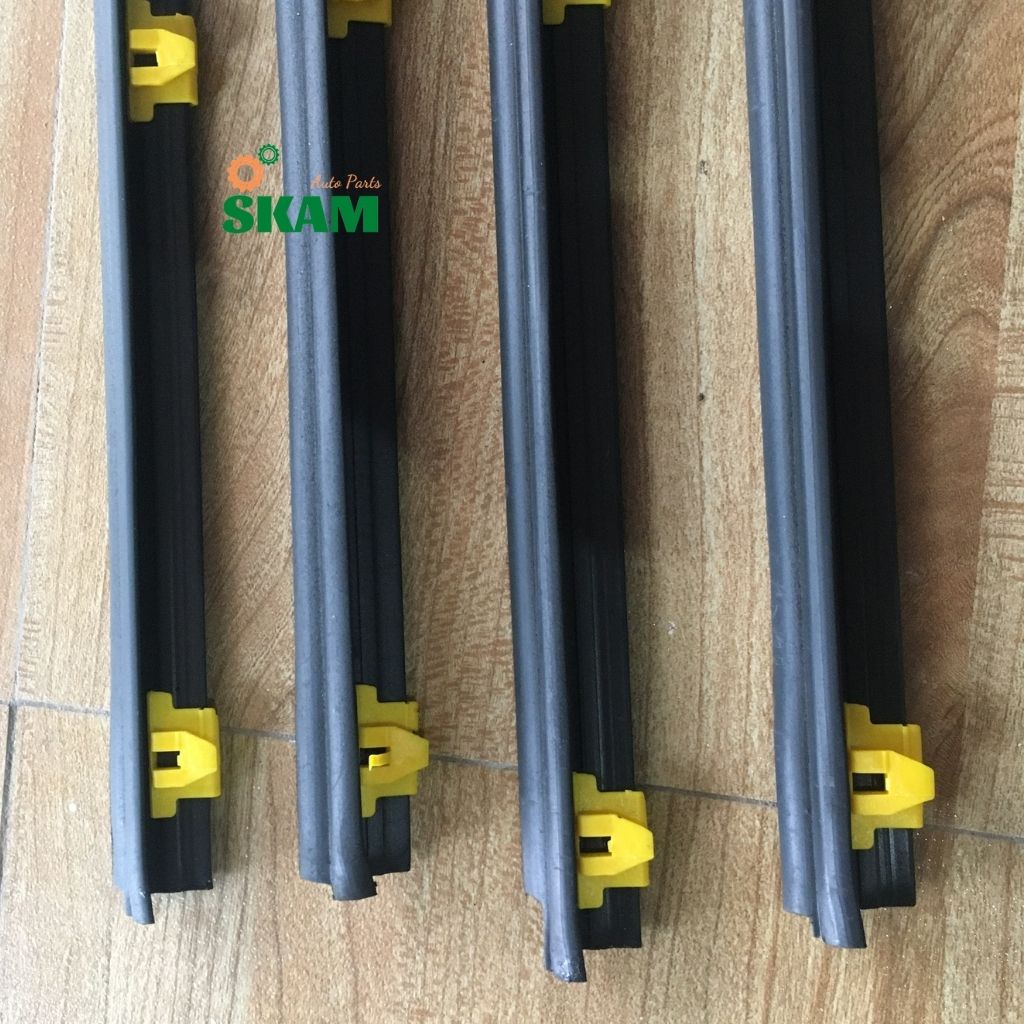 Bộ 4 nẹp chân kính trong, ngoài KIA PRIDE/ CD5, KK15359603