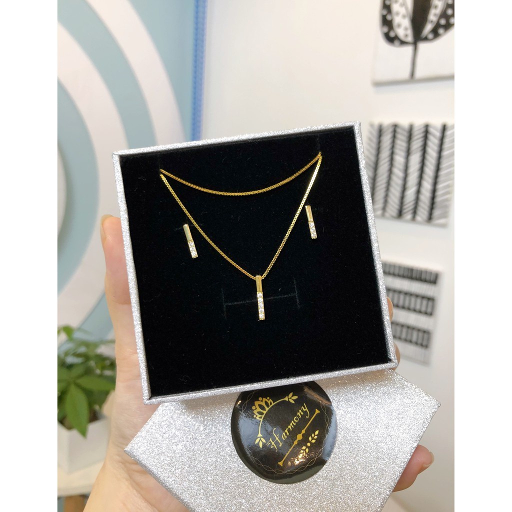 Bộ trang sức bạc khuyên tai và dây chuyền nữ mặt chữ I đá xinh xắn, sang chảnh | HARMONY ACCESSORIES VC19 K37