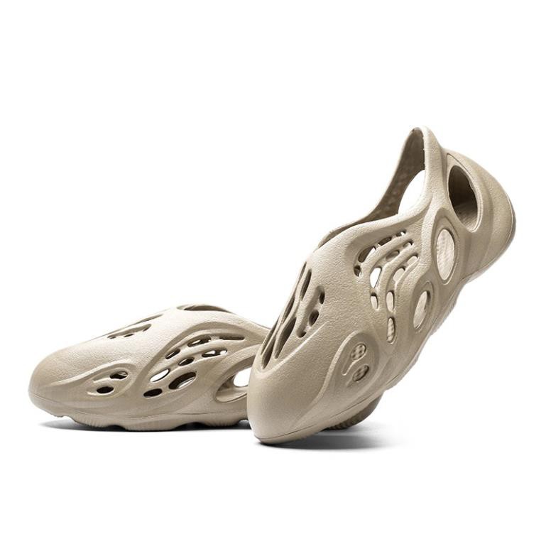 ( Chất lượng ) 2020 newest YZ sandals Dép có quai hậu cho nam chất liệu da slipperGiày Đi Biển Đi Mưa Thời Trang * new .