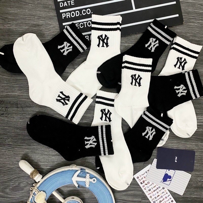 Tất NY cao cổ cho bé