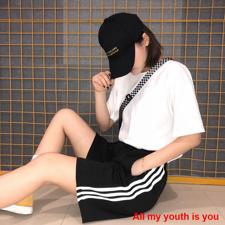 [Spot real shot 💕]quần soóc nữ   2021 Summer INS sports short pants female loose Korean version of the original BF Feng wild couple student wide legs five