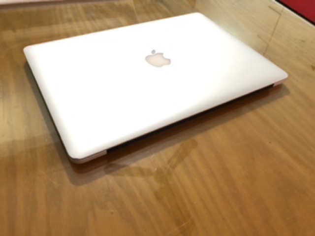 Macbook pro retina 15 inch cpu i7-2.6GHz ram 8Gb máy zin đẹp