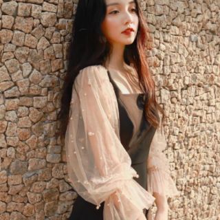 Váy tay ren bồng đính hạt