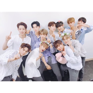 ẢNH NHÓM NHẠC THẦN TƯỢNG KPOP
