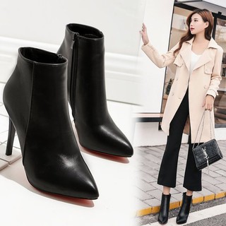 Giày boot nữ cổ ngắn cao gót da bóng GBN173