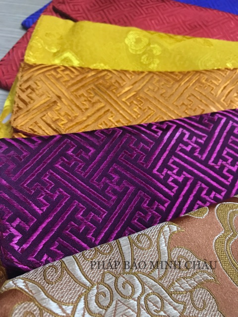 Túi gấm Nepal bọc kinh sách