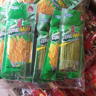 Bịch 30 gói snack cọng hành