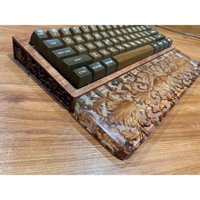 Kê Tay Resin kết hợp Gỗ.