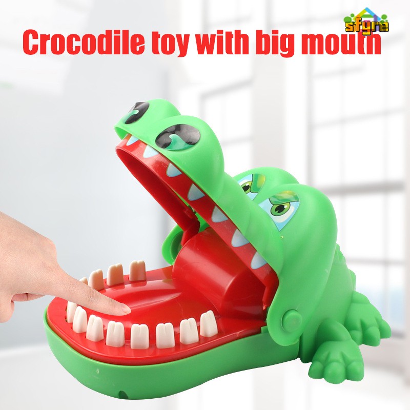 Trò Chơi Cá Sấu Cắn Tay Thú Vị Cho Trẻ em