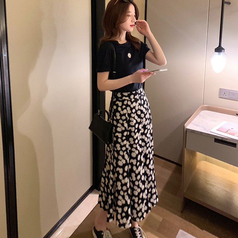 Set Áo Thun Tay Ngắn &amp; Váy Dài In Hoa Cúc Cho Nữ