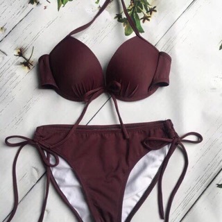 Bikini 2 mảnh chip