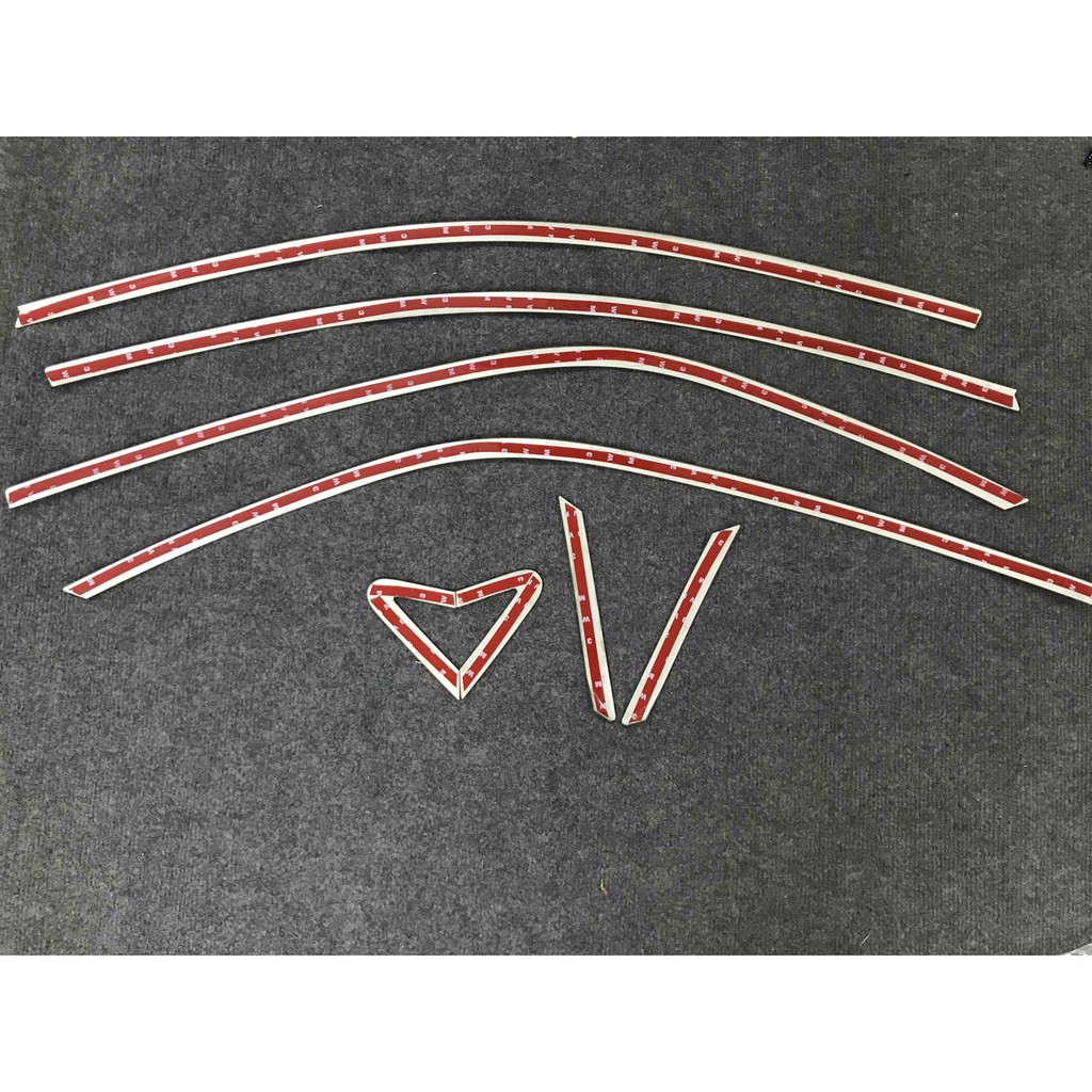 NẸP VIỀN CONG KÍNH KIA SOLUTO