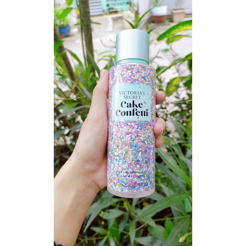 NỨƠC HOA XỊT THƠM TOÀN THÂN VICTORIA SECRET CANDY BABY 250ml | BigBuy360 - bigbuy360.vn