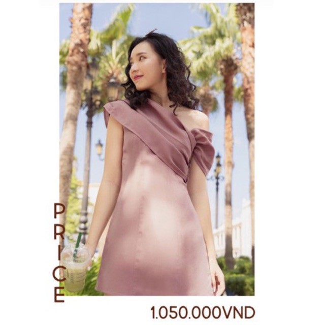 Đầm Sacchi hồng size M