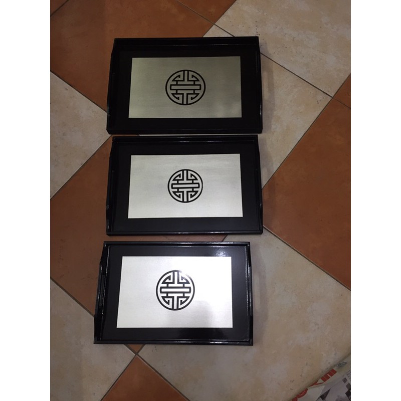 Khay gỗ sơn mài chữ nhật in chữ thọ