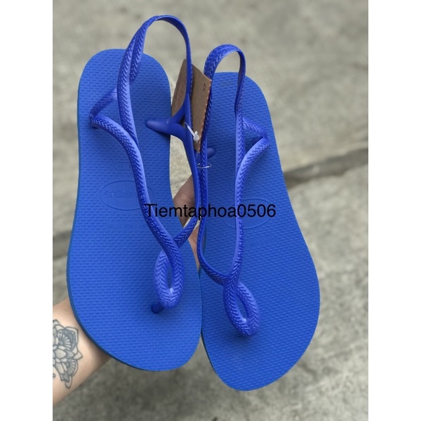 Giày Dép Đi Biển HOT