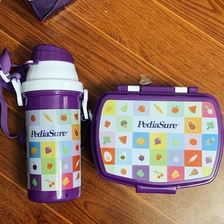 Bộ hộp cơm bình nước Pediasure