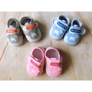 Giày tập đi đế cao su cho bé size 10-12cm mẫu M