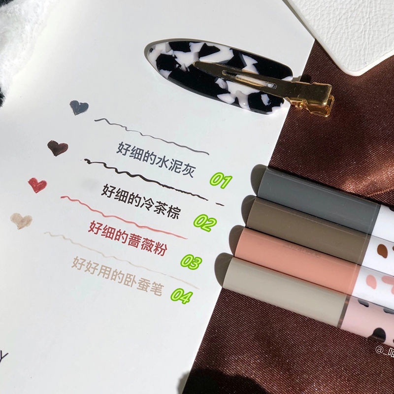 Bút Kẻ Mắt Dạng Lỏng 0.1mm Chống Thấm Nước Và Mồ Hôi Không Gây Chóng Mặt