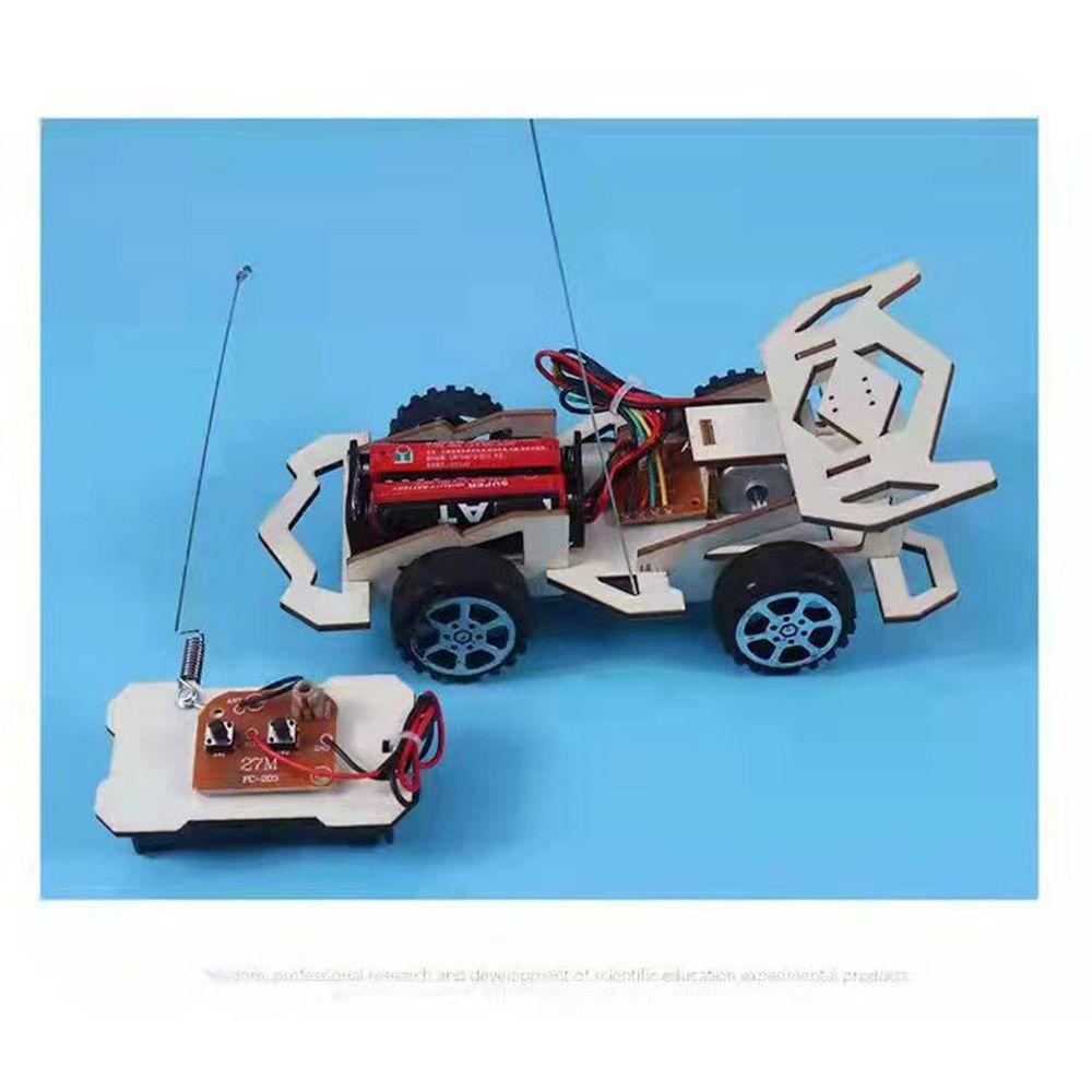 1 Xe Gỗ Đồ Chơi Điều Khiển Từ Xa Cho Bé