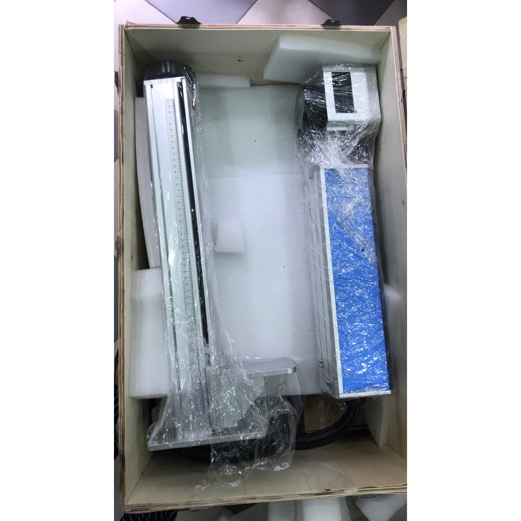 Máy khắc laser FIBER CO2 kim loại và trên nhiều chất liệu Raycus  khắc trên mọi chất liệu 50W