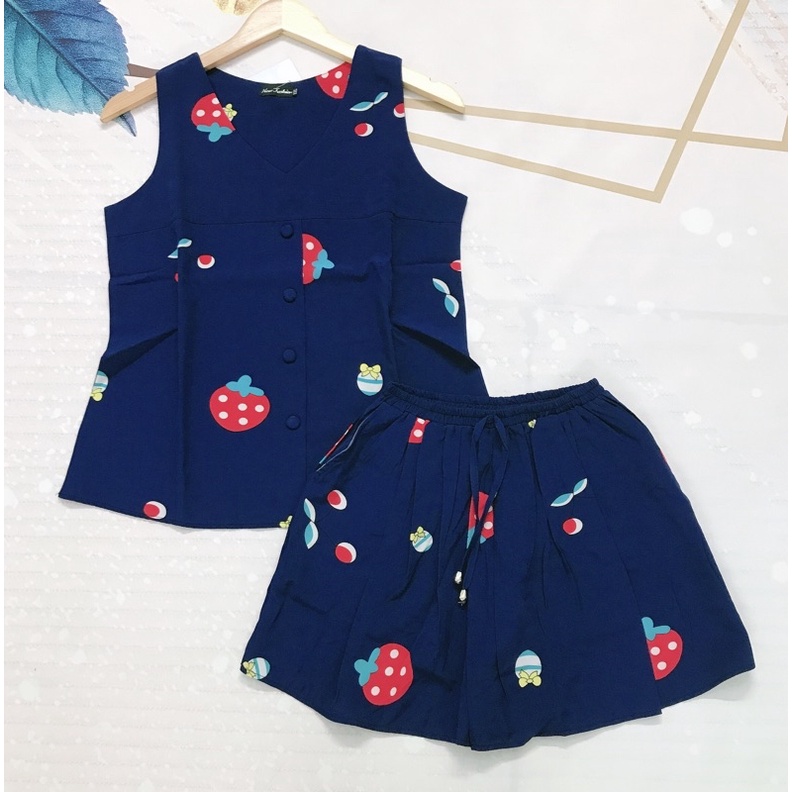 XẢ KHO đồ bộ nữ quần giả váy( có quần bên trong) vải lụa mềm, mịn, mát hợp thời trang.