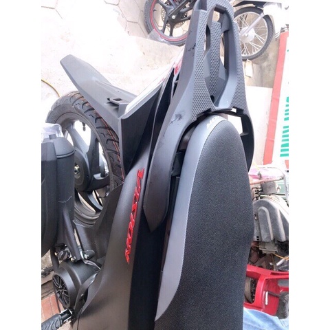 Ốp tay xách-tay dắt-cảng sau vision 2020,2019,2018,2017,2016,2015,2014 giả sh