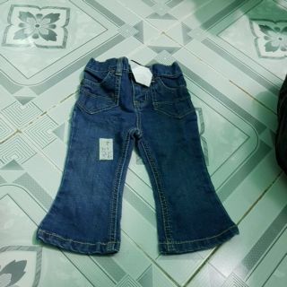 Sét quần jean của Thu Giang
