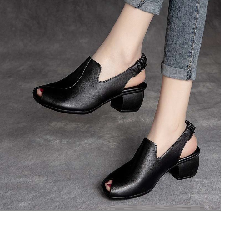 Giày Sandal đế vuông 5 phân dây hậu có chun S180 chống nắng giữ ấm giày nữ trung niên