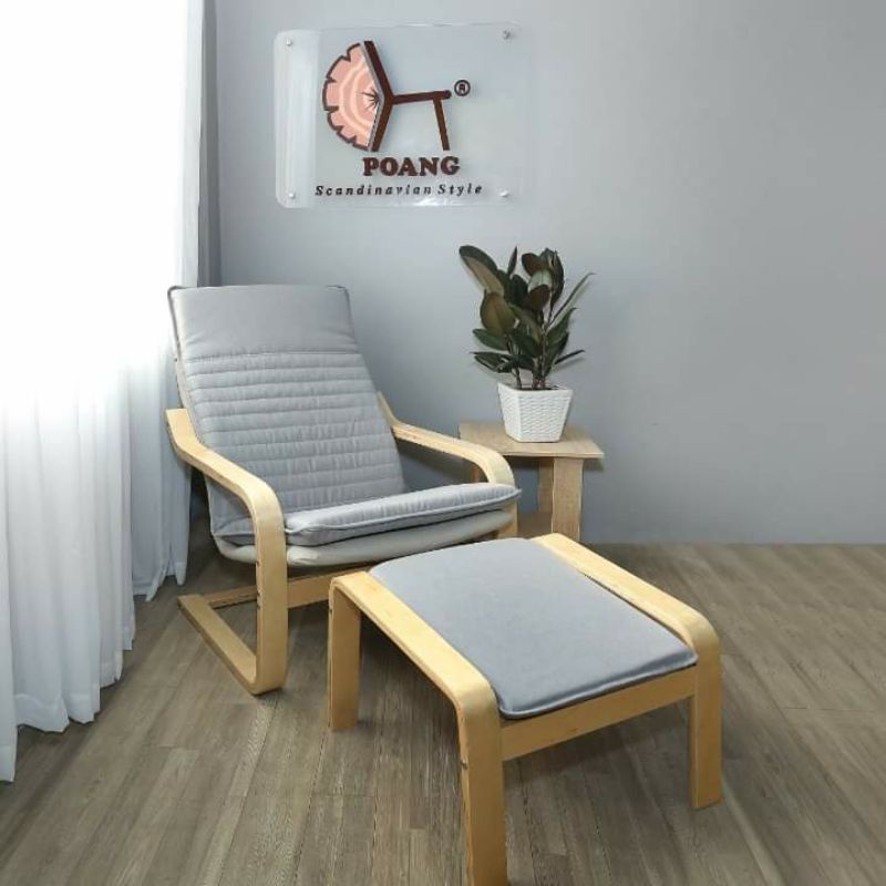 Bộ ghế thư giãn Poang Armchair (gồm ghế và kê chân)