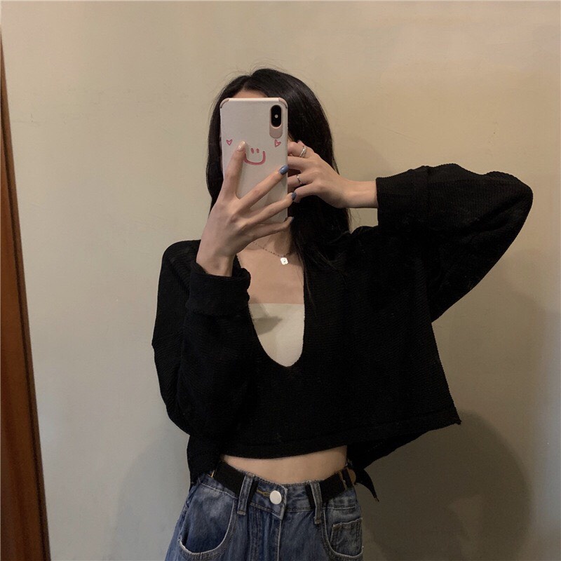 áo croptop len tăm dài tay cổ V