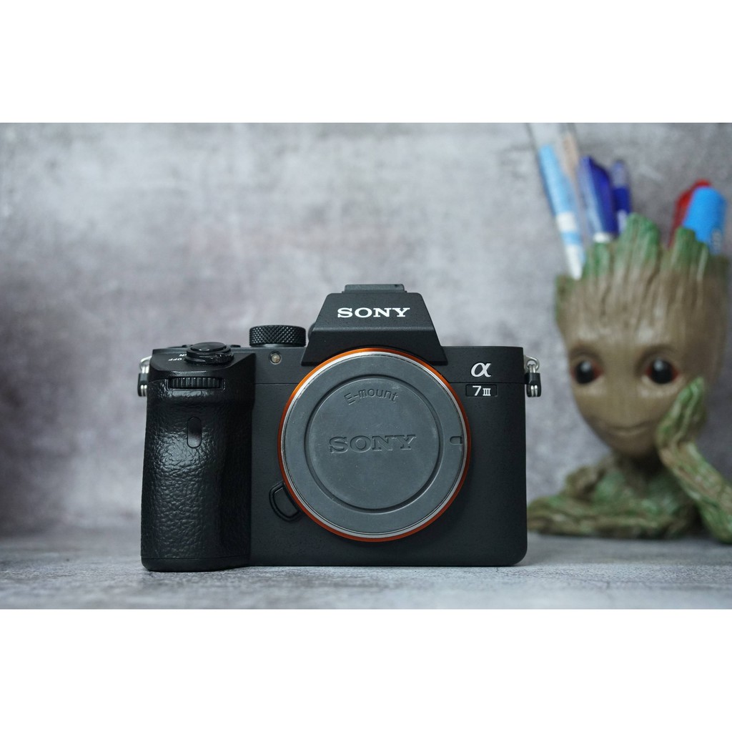 Máy ảnh Sony Alpha A7 Mark III (Body Only) - LƯỚT 99%