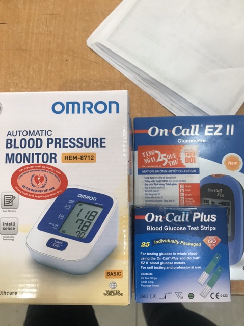 Combo máy đo huyết áp + máy đo tiểu đường oncall
