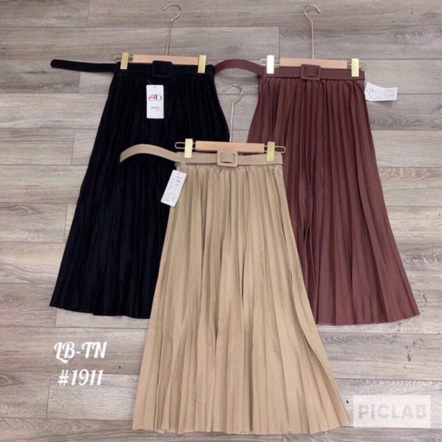 Chân váy xếp ly