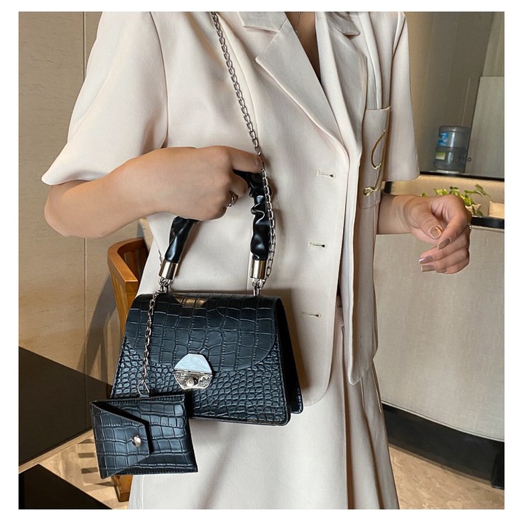 Túi đeo chéo nữ thời trang chất liệu da PU chống nước tặng kèm túi nhỏ cute phong cách Hàn Quốc giá tốt LUMINA T112