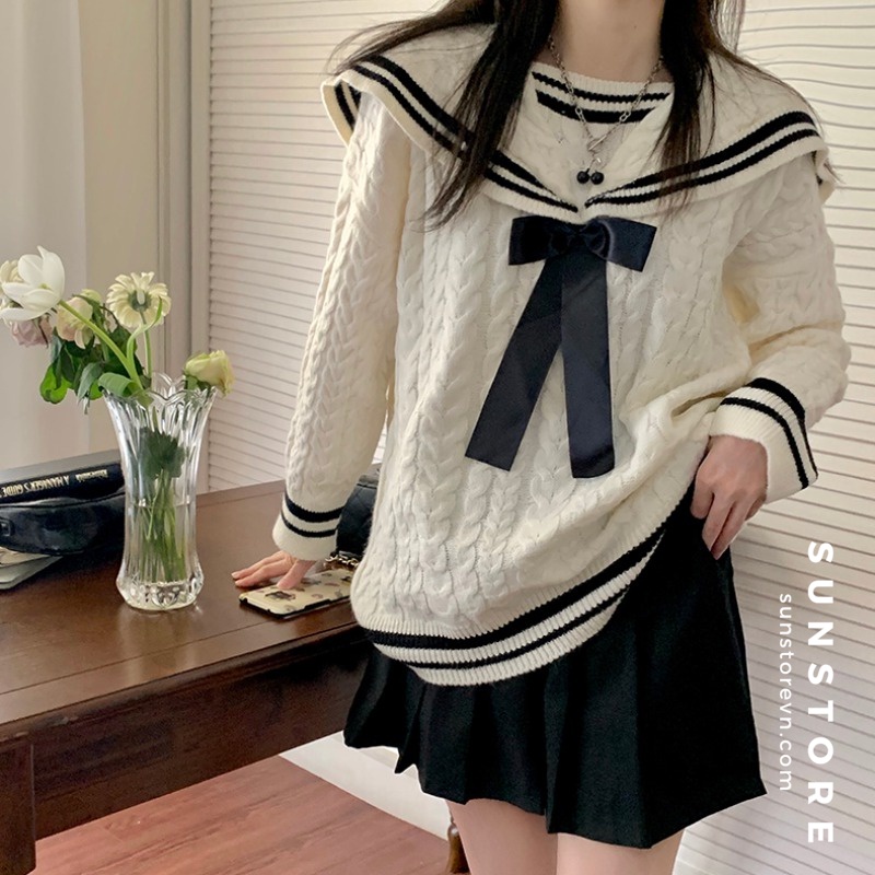 Áo len tay dài phối viền đen màu trắng Ulzzang