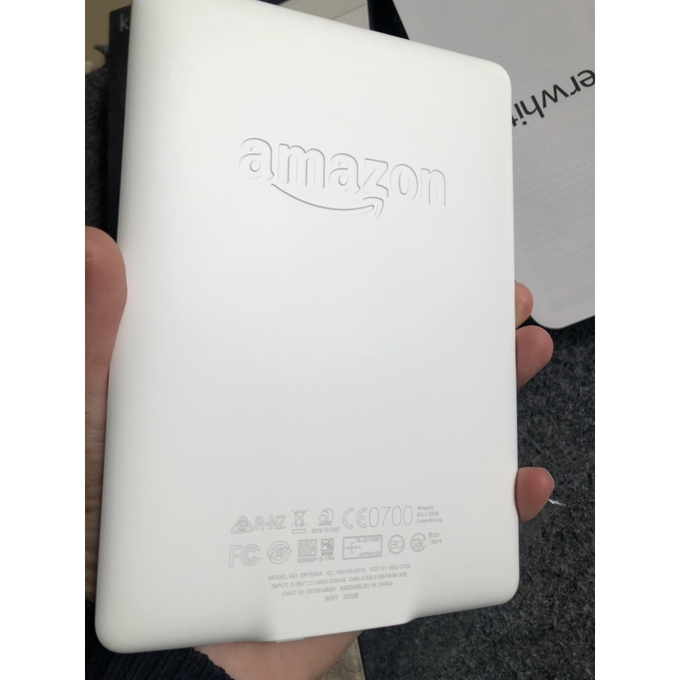 Máy đọc sách kindle pape white 3 mới 99% màu trắng tinh khôi | BigBuy360 - bigbuy360.vn