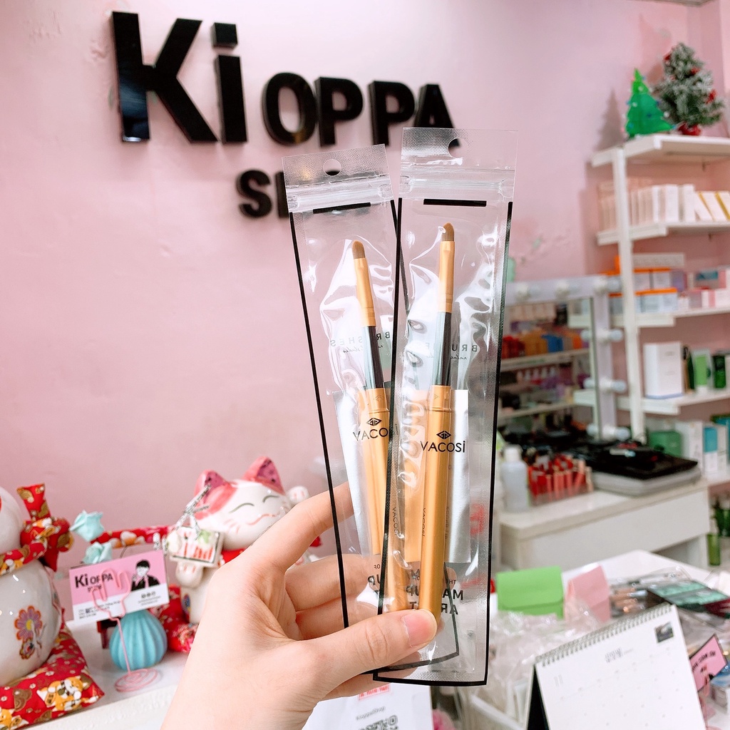 Cọ môi Vacosi Lip Brush - L01