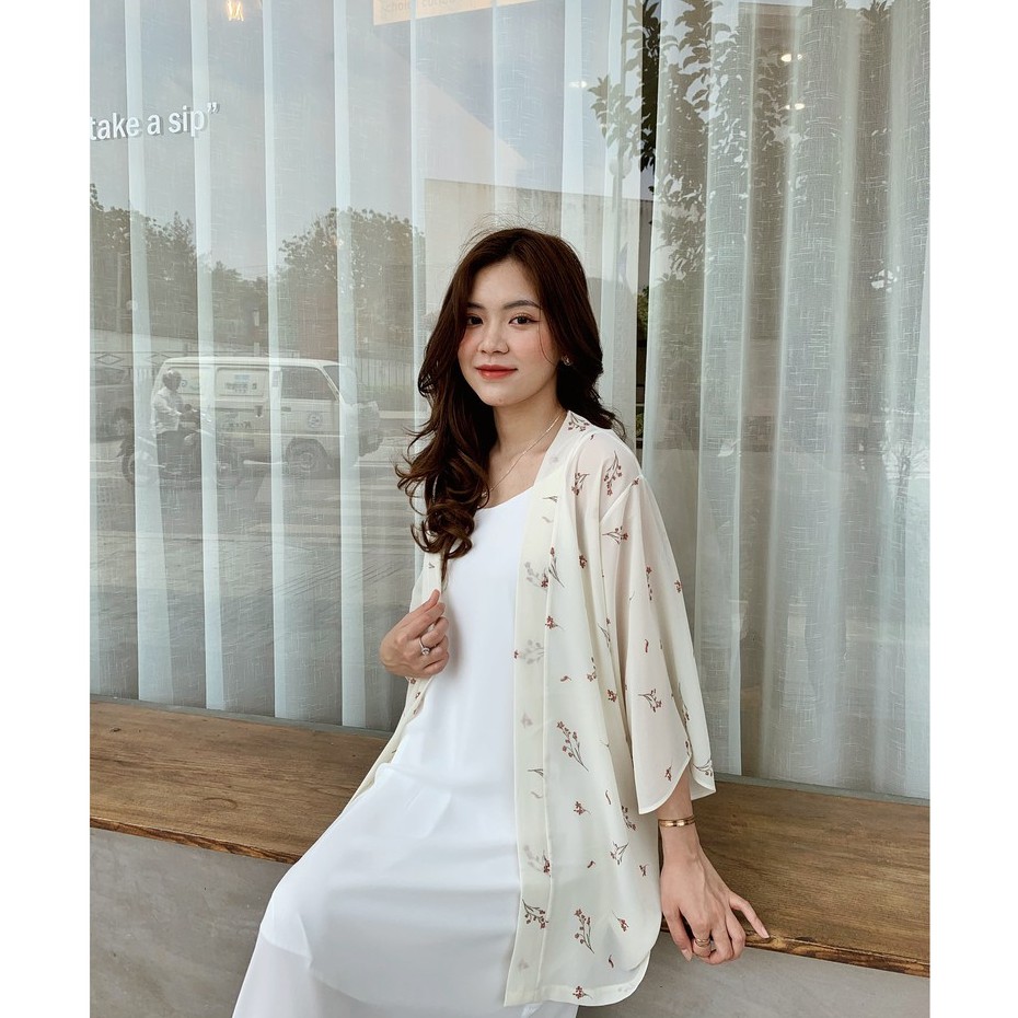 Áo khoác kimono đi biển hoa nhí đỏ