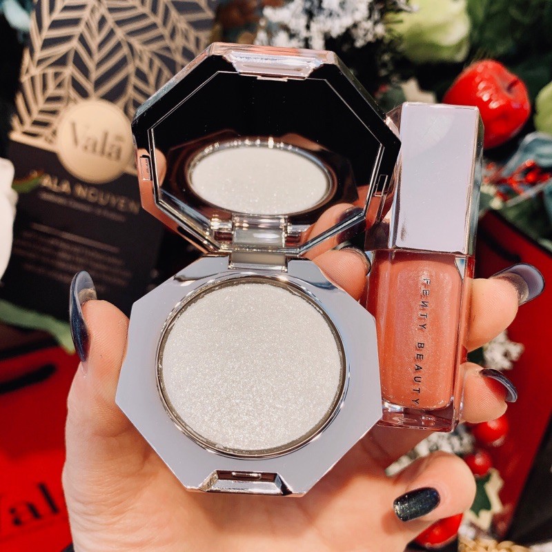 Set Fenty Beauty Phấn Highlight Kèm Son Bóng Có Bán Tách Lẻ | BigBuy360 - bigbuy360.vn