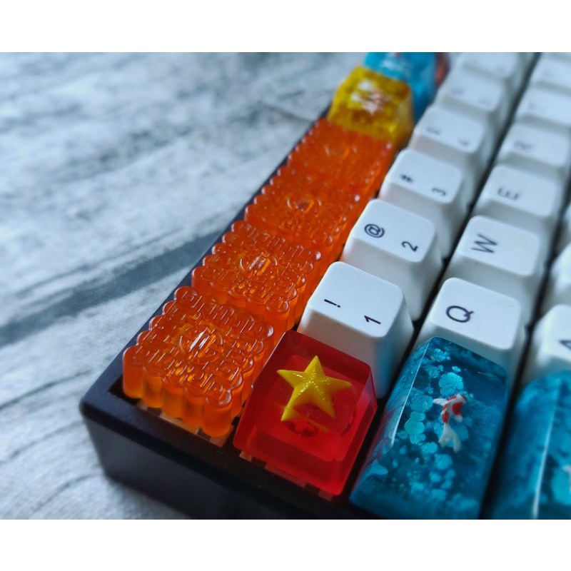 Keycap resin mooncake cam trong suốt trang trí bàn phím cơ