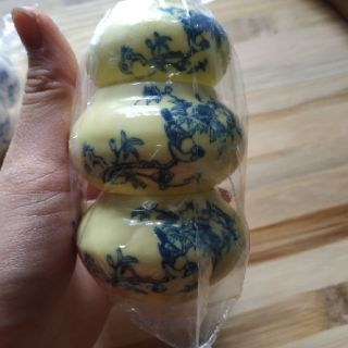 Cóng sứ dáng bầu ( cóng ăn chào mào)