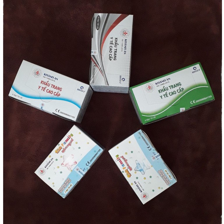 Khẩu trang y tế cao cấp 4 lớp kháng khuẩn Khánh An hộp 50 cái (loại 1)