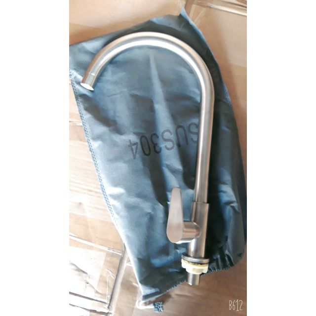 Vòi chén lạnh phi 24 như hình