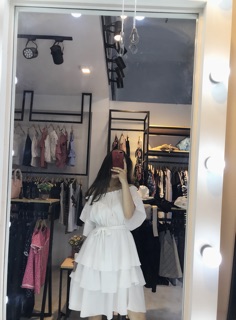 Váy bèo tầng