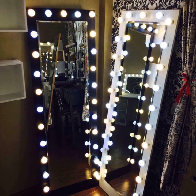 Gương đèn led dành cho shop 65x1m7(22 bóng)